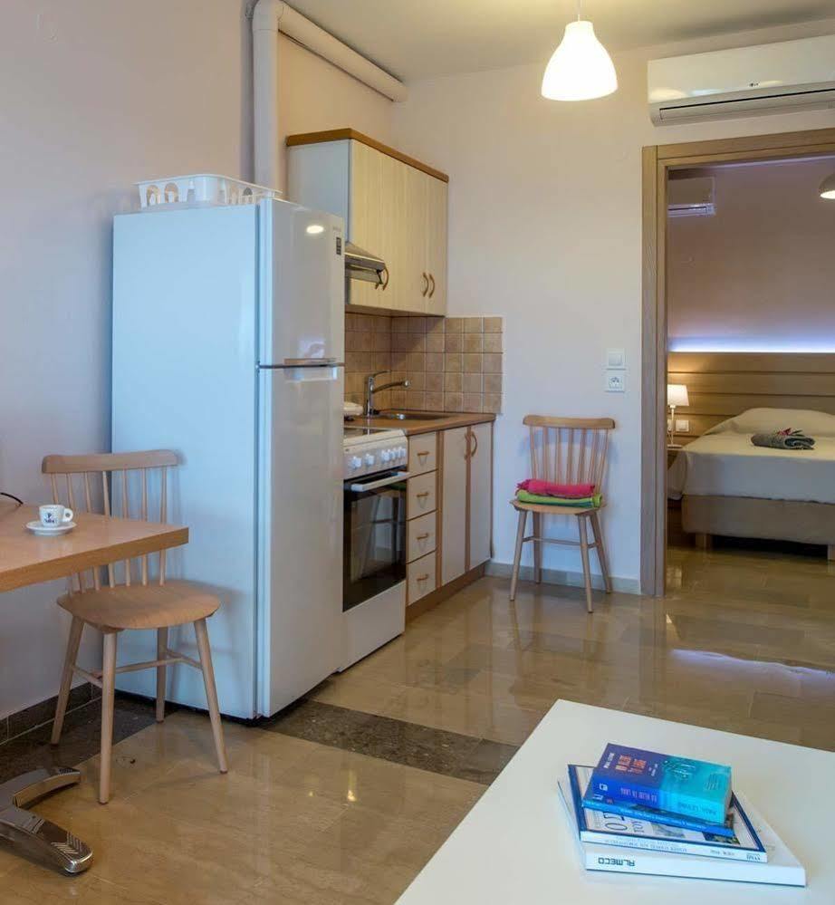 Krouzeri Beach Apartments Katávolos Extérieur photo