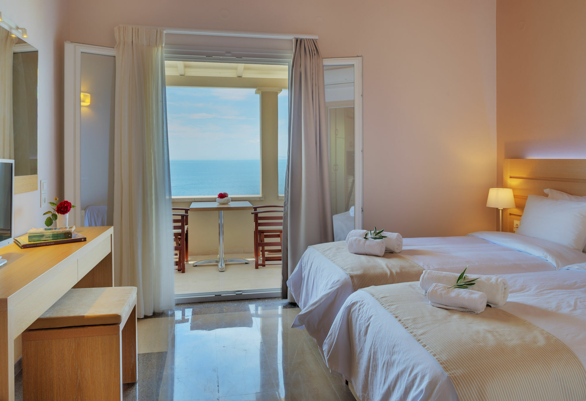 Krouzeri Beach Apartments Katávolos Extérieur photo